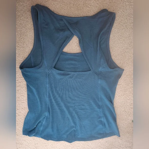 Old Navy Teal Tank Top - Picture 3 of 3